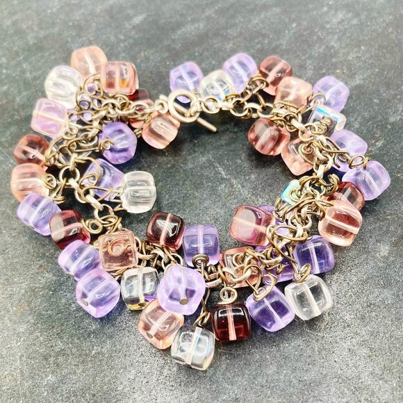 VINTAGE Purple and AB clear acrylic cube charm dangle bracelet ~ Cha-cha jewelry - Picture 6 of 9
